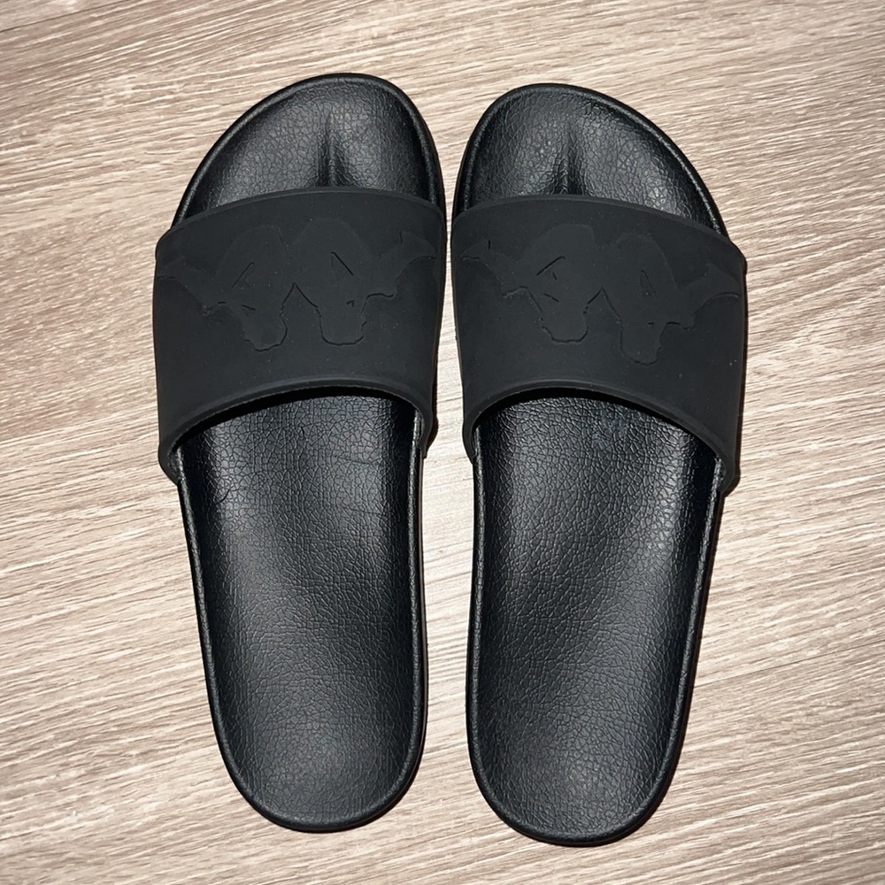 Black kappa slides (size 41)